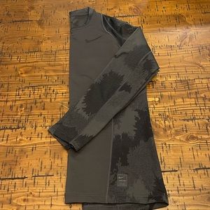 Men’s Nike Fitted Pullover - Hyperwarm